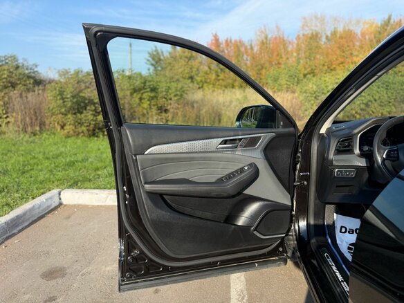 2023 Haval F7 I Рестайлинг, чёрный - вид 25
