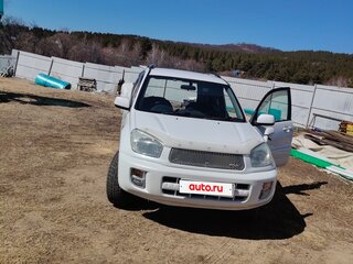 2002 Toyota RAV4 II (XA20), белый, 750000 рублей, вид 4