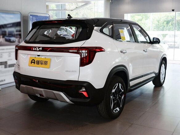 2026 Kia Seltos I Рестайлинг, белый, 2130000 рублей - вид 7