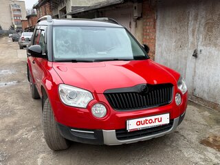 2010 Skoda Yeti I, красный, 1499000 рублей, вид 4