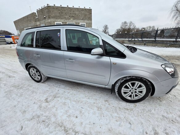 2007 Opel Zafira B, серый, 420000 рублей - вид 2