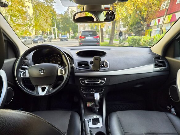 2012 Renault Fluence I, белый, 850000 рублей - вид 14
