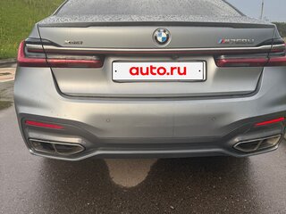 2021 BMW 7 серии Long M760Li xDrive VI (G11/G12) Рестайлинг, серый, 15000000 рублей, вид 4