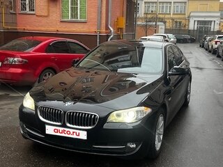 2013 BMW 5 серии 528i xDrive VI (F10/F11/F07), чёрный, 1500000 рублей, вид 2