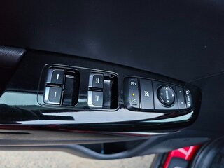 2017 Kia Sportage IV, белый, 2190000 рублей, вид 3