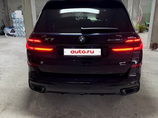 2024 BMW X7 40d I (G07) Рестайлинг, фиолетовый, 15700000 рублей, вид 5