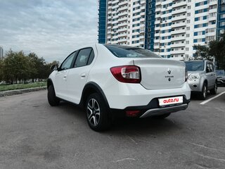 2022 Renault Logan Stepway II Рестайлинг, белый, 1375000 рублей, вид 5