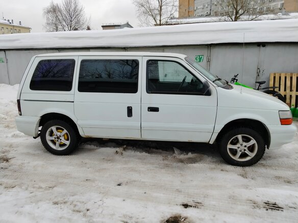 1993 Dodge Caravan II, белый, 300000 рублей - вид 5