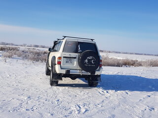 1999 Nissan Safari V (Y61), белый, 2222222 рублей, вид 4