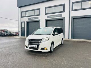 2015 Toyota Esquire I, белый, 1999000 рублей, вид 2