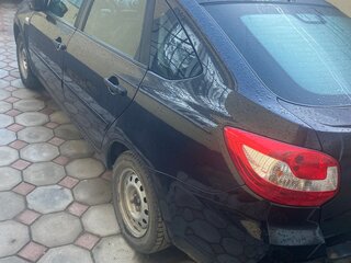 2015 Lada (ВАЗ) Granta I, чёрный, 315000 рублей, вид 4