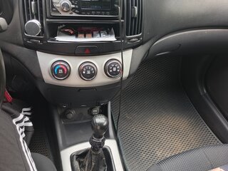2007 Hyundai Elantra IV (HD), красный, 550000 рублей, вид 5