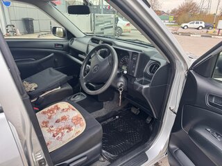 2015 Toyota Succeed I Рестайлинг, серебристый, 800000 рублей, вид 3