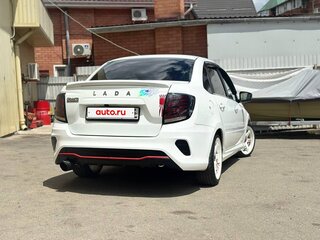 2020 Lada (ВАЗ) Granta Drive Active I Рестайлинг, белый, 950000 рублей, вид 4