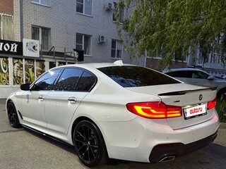 2017 BMW 5 серии 520d xDrive VII (G30/G31/G38), белый, 3800000 рублей, вид 5