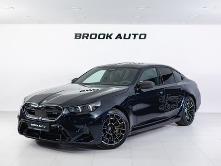 BMW M5 VII (G90)