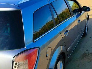 2007 Opel Astra H Рестайлинг, серый, 520000 рублей, вид 3