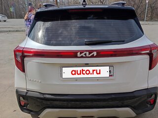 2024 Kia Seltos I Рестайлинг, белый, 2555555 рублей, вид 2