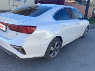 2019 Kia Cerato IV, белый, 1800000 рублей, вид 4