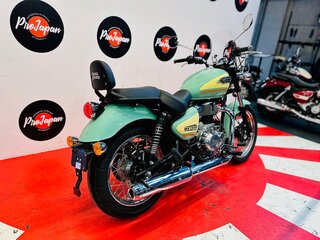 2026 Royal Enfield Meteor, зелёный, 519000 рублей, вид 3