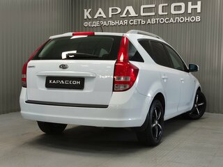 2012 Kia Ceed I Рестайлинг, белый, 710000 рублей, вид 2