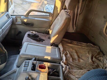 2008 Dongfeng DFL 3251A, жёлтый, 1100000 рублей, вид 5