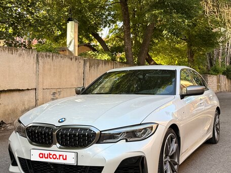 2019 BMW 3 серии 330i VII (G2x), белый, 3450000 рублей, вид 2