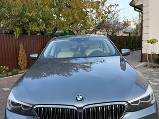 2018 BMW 6 серии Gran Turismo 630d IV (G32), серебристый, 4000000 рублей, вид 2