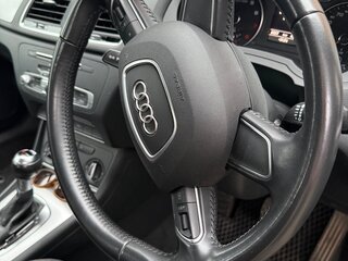2015 Audi Q3 I (8U) Рестайлинг, чёрный, 1500000 рублей, вид 4