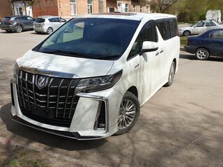 2020 Toyota Alphard III Рестайлинг, белый, 5000000 рублей, вид 4