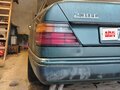 1990 Mercedes-Benz W124 230, зелёный, 350000 рублей - вид 9