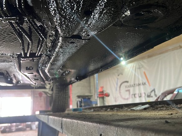 2009 Lada (ВАЗ) Priora I, чёрный, 345000 рублей - вид 11