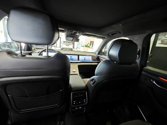 2026 Geely Monjaro I Рестайлинг, серый, 4599990 рублей - вид 10