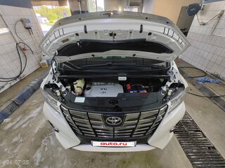 2017 Toyota Alphard III, белый, 4200000 рублей, вид 2