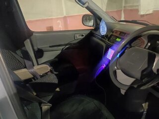 1997 Toyota HiAce H100, серебристый, 550000 рублей, вид 3