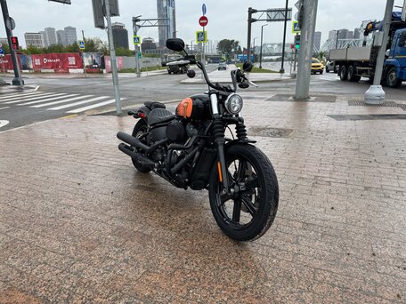 2022 Harley-Davidson Street Bob, чёрный, 1340000 рублей, вид 2