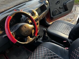 2009 Renault Logan I, красный, 360000 рублей, вид 4