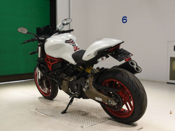 2018 Ducati Monster 821, белый, 535000 рублей - вид 5