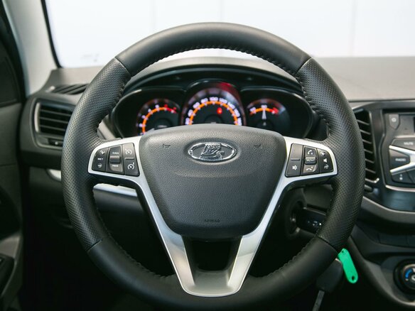 2019 Lada (ВАЗ) Vesta SW I, белый, 1090000 рублей - вид 10