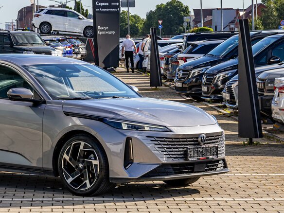2024 Changan Lamore, серый, 1765000 рублей - вид 7