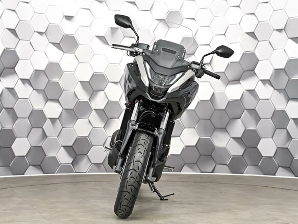 2026 Honda NC 750X, чёрный, 1499000 рублей - вид 4