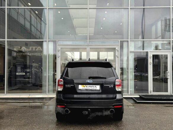 2017 Subaru Forester IV Рестайлинг 2, серый, 2050000 рублей - вид 5