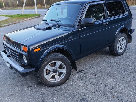 2023 Lada (ВАЗ) Niva Legend Euro-2 I, зелёный, вид 1