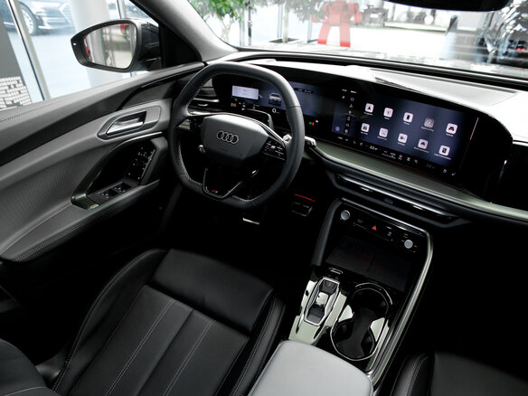 2026 Audi Q5 L III (GU), чёрный, 6850000 рублей - вид 9