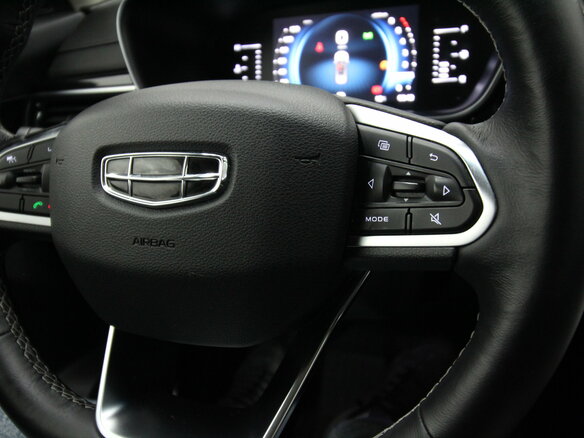 2021 Geely Atlas Pro, чёрный, 2000000 рублей - вид 35