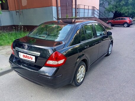 2011 Nissan Tiida I Рестайлинг, чёрный, 550000 рублей, вид 3