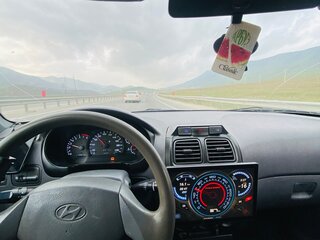 2005 Hyundai Accent ТагАЗ II, серый, 350000 рублей, вид 5