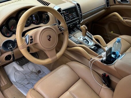 2010 Porsche Cayenne II (958), чёрный, 1830000 рублей, вид 3