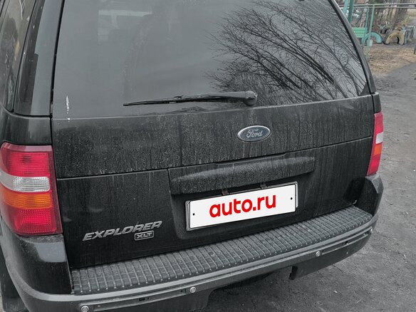 2005 Ford Explorer III, чёрный, 700000 рублей - вид 2
