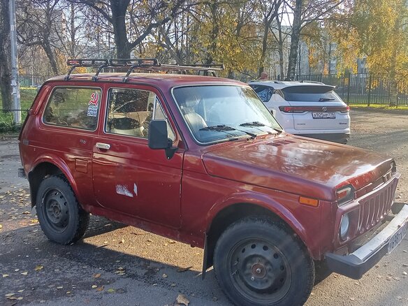 1997 Lada (ВАЗ) 2121 (4x4) I Рестайлинг, красный, 150000 рублей - вид 2